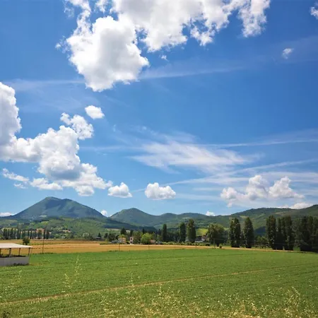 Montecastelli By Mmega *