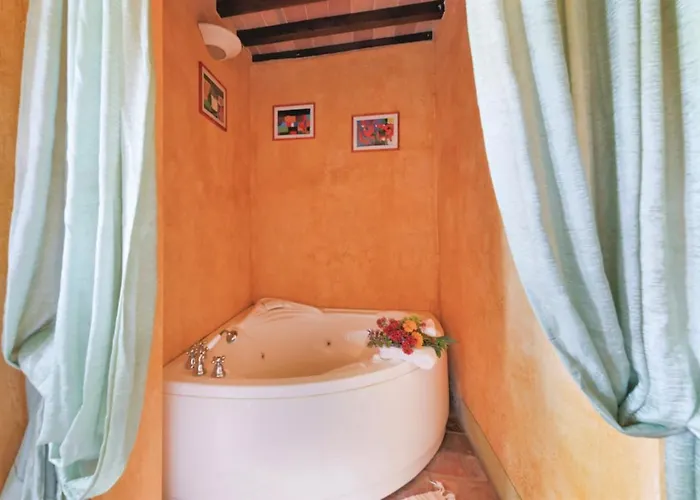 Montecastelli By Mmega Villa Lisciano Niccone